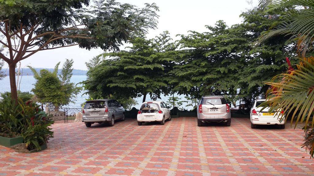 Coorg Jungle Camp Resort Suntikoppa Bagian luar foto