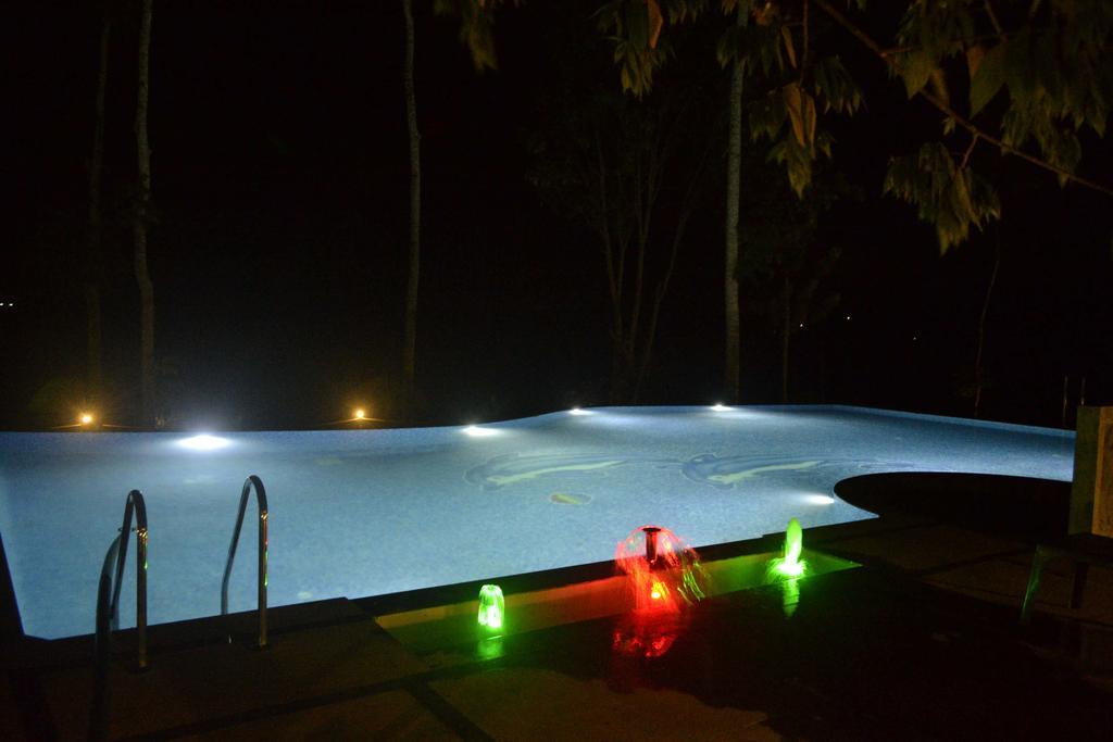 Coorg Jungle Camp Resort Suntikoppa Bagian luar foto