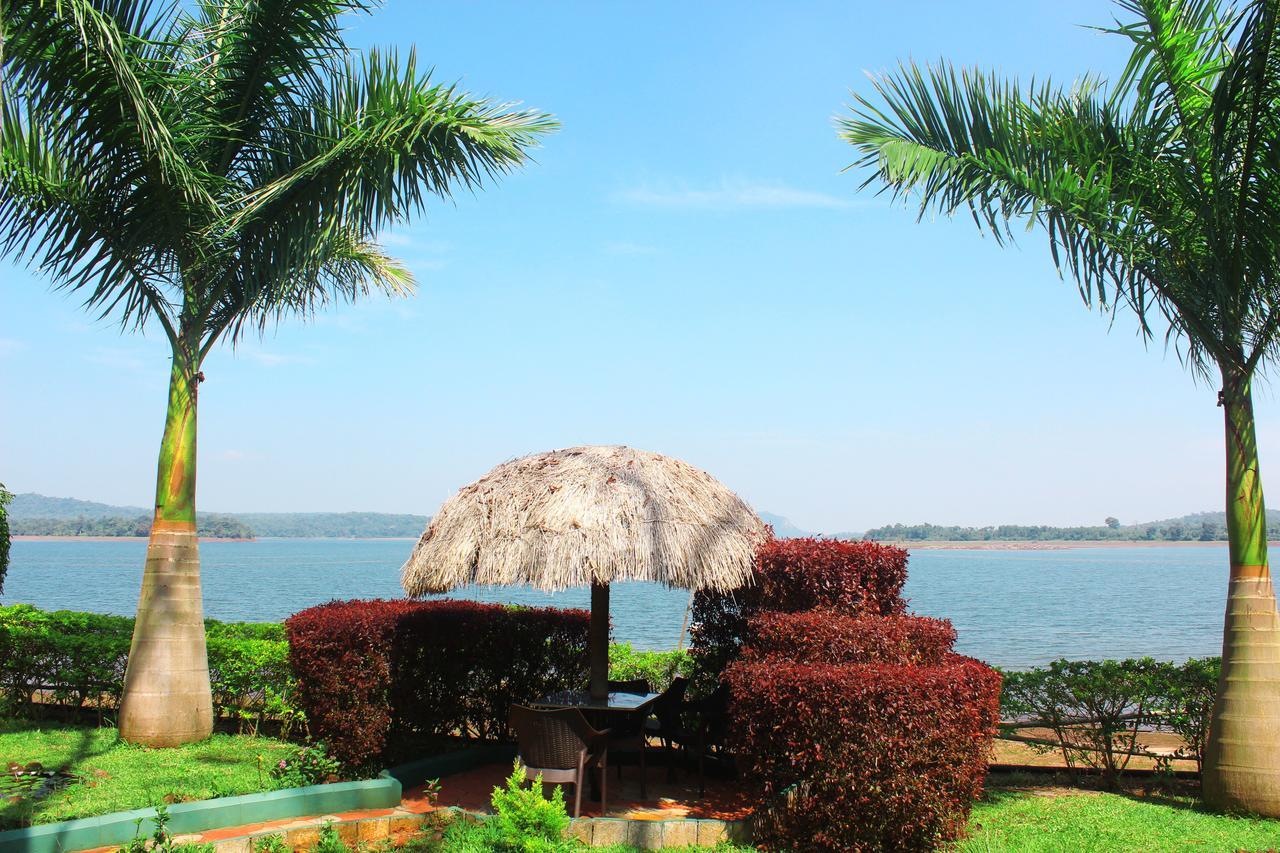 Coorg Jungle Camp Resort Suntikoppa Bagian luar foto