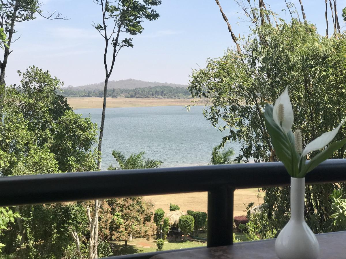 Coorg Jungle Camp Resort Suntikoppa Bagian luar foto